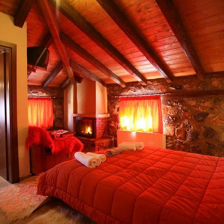 Eleni'S Guesthouse ปาลีออส อากีออส อาตานาซีออส ภายนอก รูปภาพ